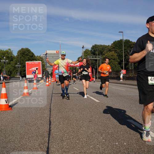07.09.2025 - BARMER Alsterlauf Yannick Fuchs http://msf.ph/oto/8792687 07.09.2025 09:42:48 Laufen 8418, 5470, 4924, 725 meine-sportfotos.de