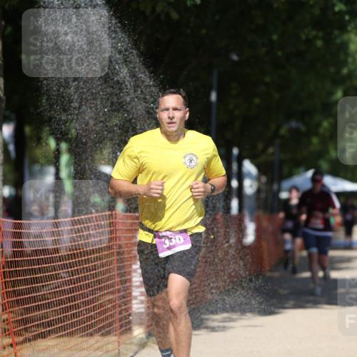07.09.2025 - 19. Norderstedt Triathlon Michael Strokosch http://msf.ph/oto/8792710 07.09.2025 13:39:40 Laufen 320, 330, 809 meine-sportfotos.de