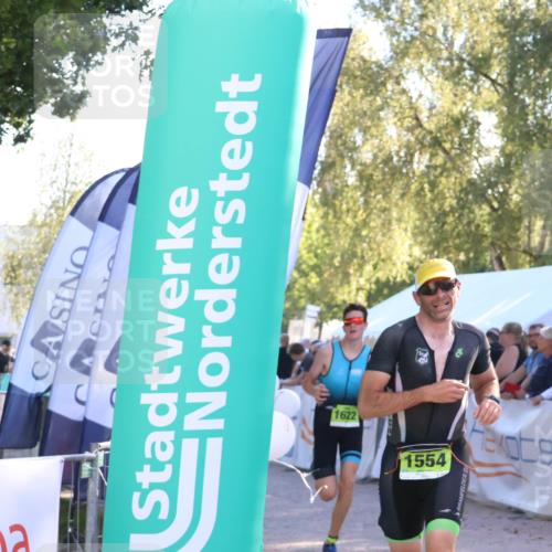 07.09.2025 - 19. Norderstedt Triathlon Zöllner http://msf.ph/oto/8792725 07.09.2025 16:38:22 Ziel 529, 1554 meine-sportfotos.de