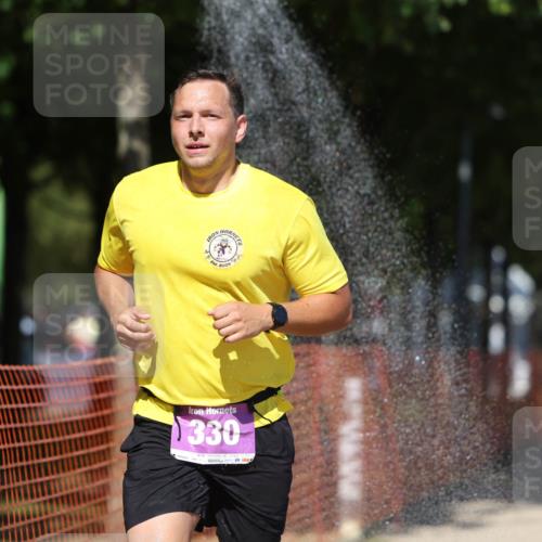 07.09.2025 - 19. Norderstedt Triathlon Michael Strokosch http://msf.ph/oto/8792727 07.09.2025 13:39:41 Laufen 319, 320, 330, 809 meine-sportfotos.de