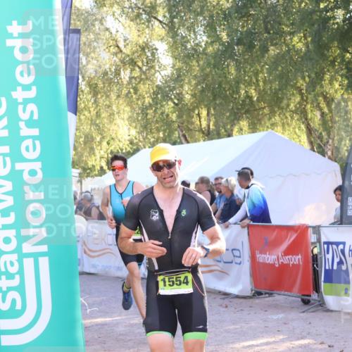 07.09.2025 - 19. Norderstedt Triathlon Zöllner http://msf.ph/oto/8792728 07.09.2025 16:38:22 Ziel 529, 1554 meine-sportfotos.de