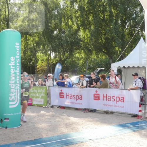 07.09.2025 - 19. Norderstedt Triathlon Zöllner http://msf.ph/oto/8792733 07.09.2025 16:30:10 Ziel 1504 meine-sportfotos.de