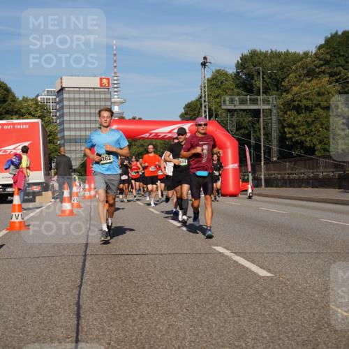 07.09.2025 - BARMER Alsterlauf Yannick Fuchs http://msf.ph/oto/8792757 07.09.2025 09:42:50 Laufen 262, 184, 2629 meine-sportfotos.de