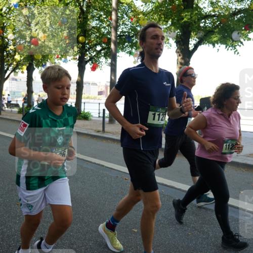 07.09.2025 - BARMER Alsterlauf Yannick Fuchs http://msf.ph/oto/8792784 07.09.2025 11:40:05 Laufen 112, 112 meine-sportfotos.de