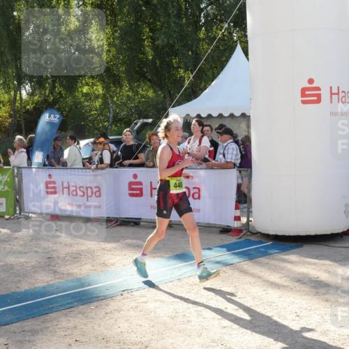 07.09.2025 - 19. Norderstedt Triathlon Zöllner http://msf.ph/oto/8792792 07.09.2025 16:30:35 Ziel 440 meine-sportfotos.de