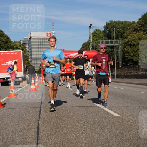 07.09.2025 - BARMER Alsterlauf Yannick Fuchs http://msf.ph/oto/8792797 07.09.2025 09:42:51 Laufen 262, 2629, 154, 484, 030 meine-sportfotos.de
