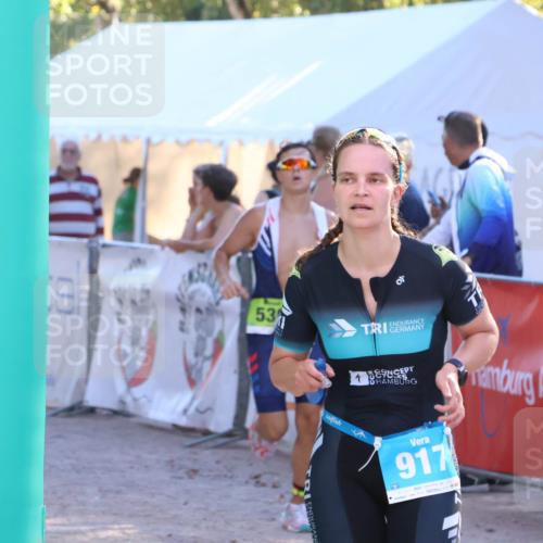 07.09.2025 - 19. Norderstedt Triathlon Zöllner http://msf.ph/oto/8792805 07.09.2025 16:38:40 Ziel 536, 917 meine-sportfotos.de