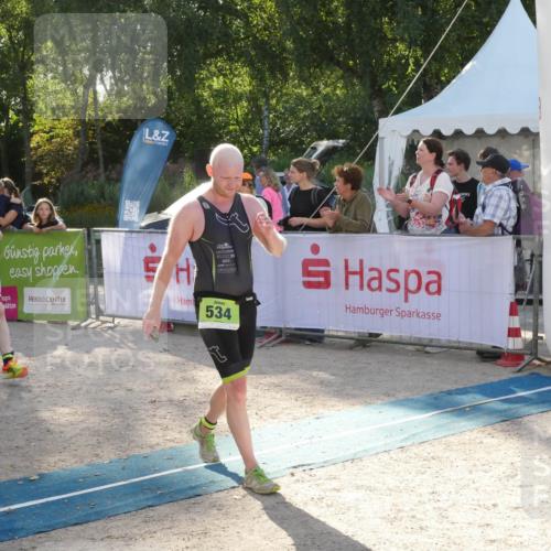 07.09.2025 - 19. Norderstedt Triathlon Zöllner http://msf.ph/oto/8792825 07.09.2025 16:31:02 Ziel 534, 548, 1071, 1439, 1572 meine-sportfotos.de