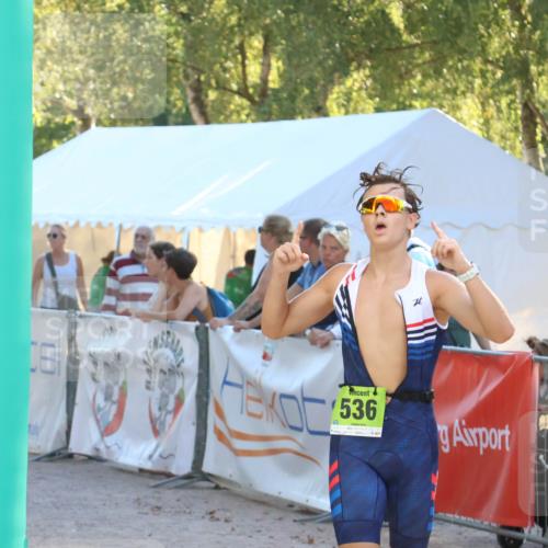 07.09.2025 - 19. Norderstedt Triathlon Zöllner http://msf.ph/oto/8792842 07.09.2025 16:38:42 Ziel 536, 917, 1481 meine-sportfotos.de