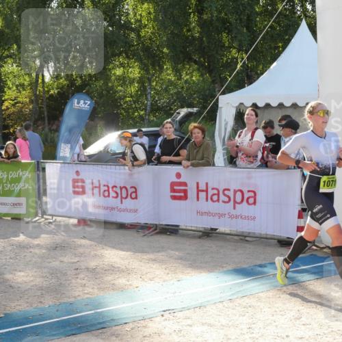 07.09.2025 - 19. Norderstedt Triathlon Zöllner http://msf.ph/oto/8792864 07.09.2025 16:31:06 Ziel 477, 505, 534, 548, 1071, 1439, 1572 meine-sportfotos.de