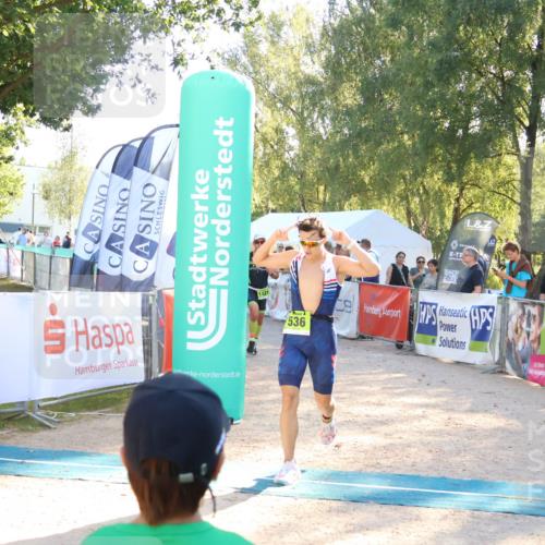 07.09.2025 - 19. Norderstedt Triathlon Zöllner http://msf.ph/oto/8792868 07.09.2025 16:38:44 Ziel 536, 917, 1481 meine-sportfotos.de