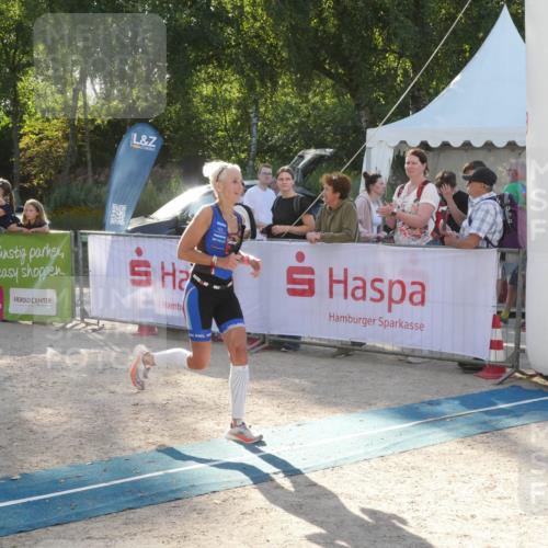 07.09.2025 - 19. Norderstedt Triathlon Zöllner http://msf.ph/oto/8792874 07.09.2025 16:31:09 Ziel 477, 505, 548, 1071, 1439, 1572 meine-sportfotos.de