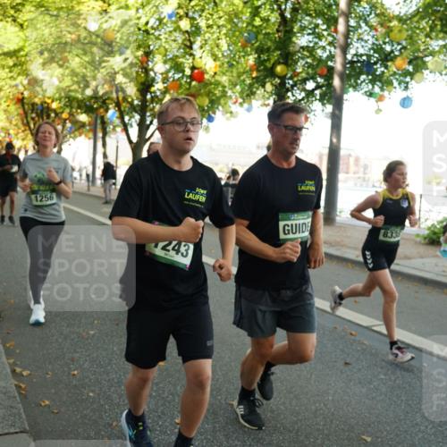 07.09.2025 - BARMER Alsterlauf Yannick Fuchs http://msf.ph/oto/8792890 07.09.2025 11:40:11 Laufen 1256, 243, 833 meine-sportfotos.de