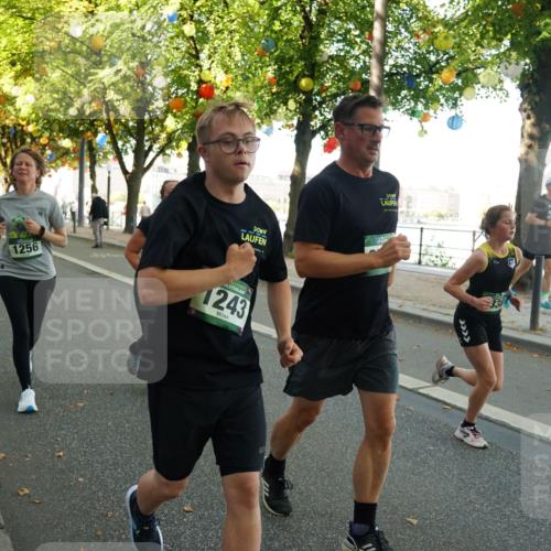 07.09.2025 - BARMER Alsterlauf Yannick Fuchs http://msf.ph/oto/8792894 07.09.2025 11:40:11 Laufen 1256, 1243 meine-sportfotos.de