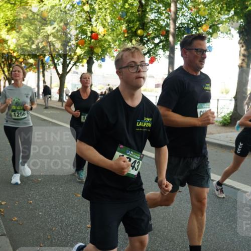 07.09.2025 - BARMER Alsterlauf Yannick Fuchs http://msf.ph/oto/8792903 07.09.2025 11:40:12 Laufen 1256, 1636, 36, 43, 83 meine-sportfotos.de