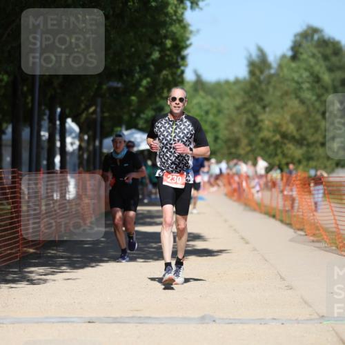 07.09.2025 - 19. Norderstedt Triathlon Michael Strokosch http://msf.ph/oto/8792931 07.09.2025 13:40:54 Laufen 183, 230 meine-sportfotos.de