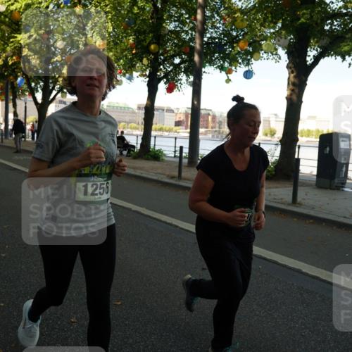07.09.2025 - BARMER Alsterlauf Yannick Fuchs http://msf.ph/oto/8792933 07.09.2025 11:40:13 Laufen 1187, 1256 meine-sportfotos.de