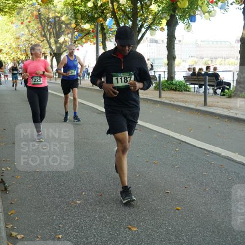 07.09.2025 - BARMER Alsterlauf Yannick Fuchs http://msf.ph/oto/8792951 07.09.2025 11:40:14 Laufen 1225, 203, 1187 meine-sportfotos.de