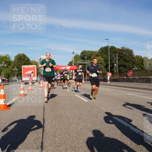 07.09.2025 - BARMER Alsterlauf Yannick Fuchs http://msf.ph/oto/8792959 07.09.2025 09:42:58 Laufen 5565, 5219, 80 meine-sportfotos.de