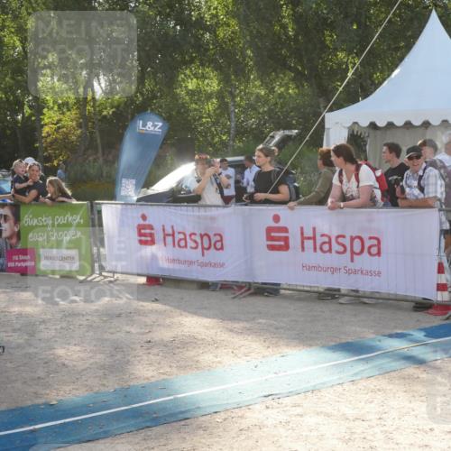 07.09.2025 - 19. Norderstedt Triathlon Zöllner http://msf.ph/oto/8792961 07.09.2025 16:31:29 Ziel 480, 525, 1594 meine-sportfotos.de