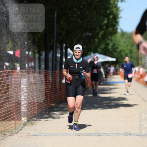 07.09.2025 - 19. Norderstedt Triathlon Michael Strokosch http://msf.ph/oto/8792976 07.09.2025 13:40:57 Laufen 183, 230, 1299 meine-sportfotos.de