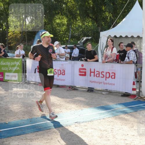 07.09.2025 - 19. Norderstedt Triathlon Zöllner http://msf.ph/oto/8792983 07.09.2025 16:31:48 Ziel 485 meine-sportfotos.de