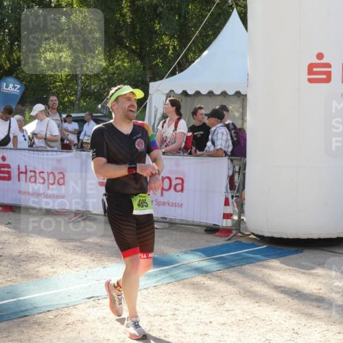 07.09.2025 - 19. Norderstedt Triathlon Zöllner http://msf.ph/oto/8792992 07.09.2025 16:31:49 Ziel 485 meine-sportfotos.de