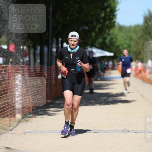 07.09.2025 - 19. Norderstedt Triathlon Michael Strokosch http://msf.ph/oto/8792993 07.09.2025 13:40:58 Laufen 183, 230, 1299 meine-sportfotos.de