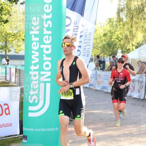 07.09.2025 - 19. Norderstedt Triathlon Zöllner http://msf.ph/oto/8792994 07.09.2025 16:39:30 Ziel 1060, 1073, 1105, 1550 meine-sportfotos.de
