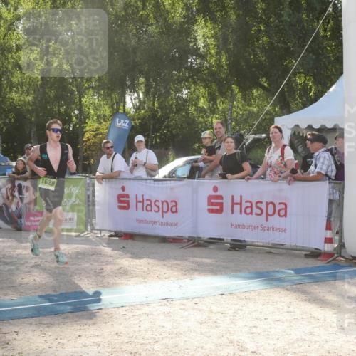 07.09.2025 - 19. Norderstedt Triathlon Zöllner http://msf.ph/oto/8793027 07.09.2025 16:32:17 Ziel 1629 meine-sportfotos.de