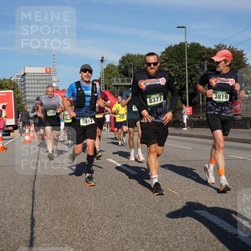 07.09.2025 - BARMER Alsterlauf Yannick Fuchs http://msf.ph/oto/8793065 07.09.2025 09:43:00 Laufen 2328, 5812, 3896, 8377, 3819 meine-sportfotos.de