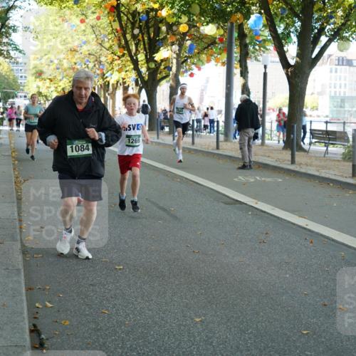 07.09.2025 - BARMER Alsterlauf Yannick Fuchs http://msf.ph/oto/8793071 07.09.2025 11:40:21 Laufen 1084 meine-sportfotos.de