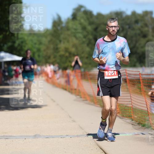 07.09.2025 - 19. Norderstedt Triathlon Michael Strokosch http://msf.ph/oto/8793091 07.09.2025 13:41:26 Laufen 312, 356, 1261 meine-sportfotos.de