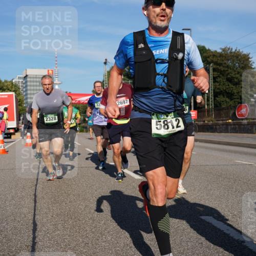 07.09.2025 - BARMER Alsterlauf Yannick Fuchs http://msf.ph/oto/8793100 07.09.2025 09:43:01 Laufen 32, 2697, 2328, 5812, 6 meine-sportfotos.de