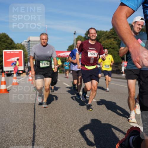 07.09.2025 - BARMER Alsterlauf Yannick Fuchs http://msf.ph/oto/8793122 07.09.2025 09:43:01 Laufen 2328, 2697, 5 meine-sportfotos.de