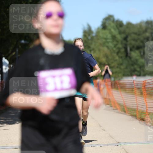 07.09.2025 - 19. Norderstedt Triathlon Michael Strokosch http://msf.ph/oto/8793126 07.09.2025 13:41:30 Laufen 312, 356, 1261 meine-sportfotos.de