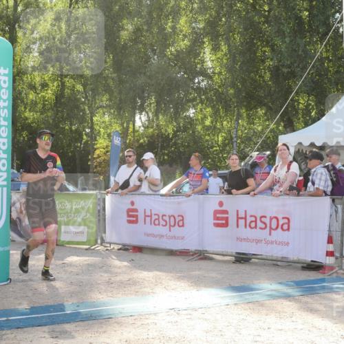 07.09.2025 - 19. Norderstedt Triathlon Zöllner http://msf.ph/oto/8793129 07.09.2025 16:32:55 Ziel 491 meine-sportfotos.de