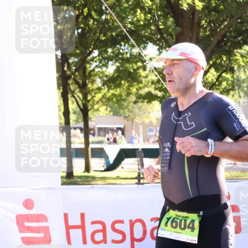 07.09.2025 - 19. Norderstedt Triathlon Zöllner http://msf.ph/oto/8793141 07.09.2025 16:40:00 Ziel 1604 meine-sportfotos.de