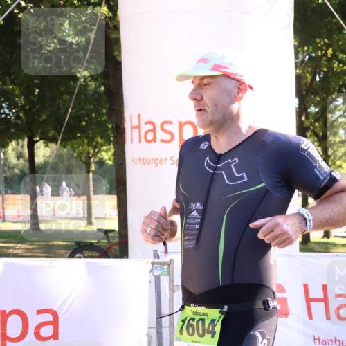 07.09.2025 - 19. Norderstedt Triathlon Zöllner http://msf.ph/oto/8793148 07.09.2025 16:40:00 Ziel 1604 meine-sportfotos.de