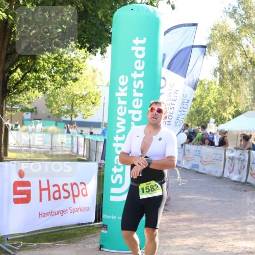 07.09.2025 - 19. Norderstedt Triathlon Zöllner http://msf.ph/oto/8793179 07.09.2025 16:40:10 Ziel 1582 meine-sportfotos.de