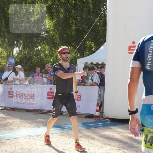 07.09.2025 - 19. Norderstedt Triathlon Zöllner http://msf.ph/oto/8793191 07.09.2025 16:33:52 Ziel 488 meine-sportfotos.de