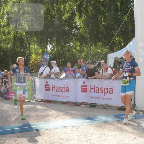 07.09.2025 - 19. Norderstedt Triathlon Zöllner http://msf.ph/oto/8793197 07.09.2025 16:34:02 Ziel 443 meine-sportfotos.de