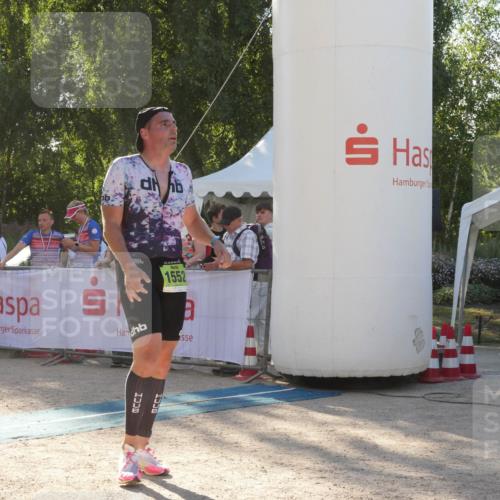 07.09.2025 - 19. Norderstedt Triathlon Zöllner http://msf.ph/oto/8793238 07.09.2025 16:34:32 Ziel 1552 meine-sportfotos.de