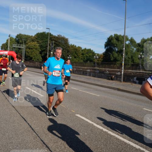 07.09.2025 - BARMER Alsterlauf Yannick Fuchs http://msf.ph/oto/8793286 07.09.2025 09:43:06 Laufen 5587, 2794 meine-sportfotos.de