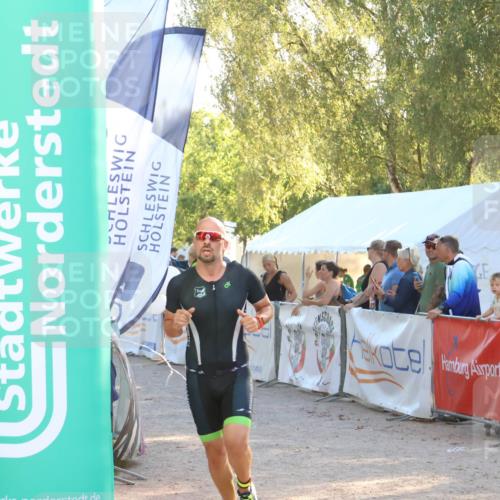 07.09.2025 - 19. Norderstedt Triathlon Zöllner http://msf.ph/oto/8793301 07.09.2025 16:40:37 Ziel 1553 meine-sportfotos.de