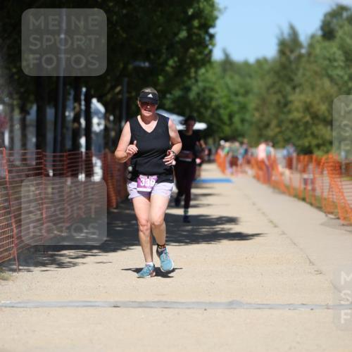 07.09.2025 - 19. Norderstedt Triathlon Michael Strokosch http://msf.ph/oto/8793363 07.09.2025 13:43:00 Laufen 323, 339 meine-sportfotos.de