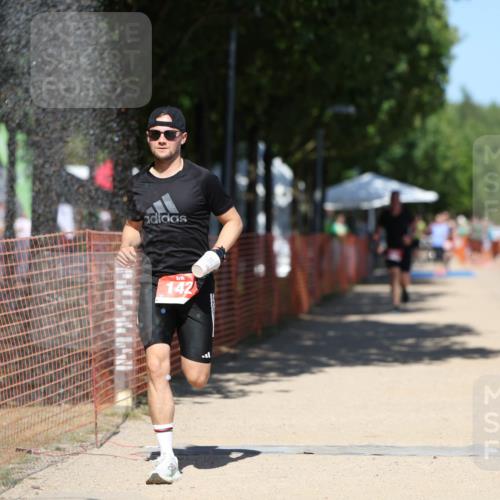 07.09.2025 - 19. Norderstedt Triathlon Michael Strokosch http://msf.ph/oto/8793399 07.09.2025 13:43:11 Laufen 142, 706 meine-sportfotos.de