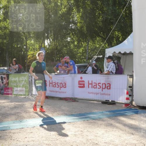 07.09.2025 - 19. Norderstedt Triathlon Zöllner http://msf.ph/oto/8793414 07.09.2025 16:36:33 Ziel 482, 1085 meine-sportfotos.de