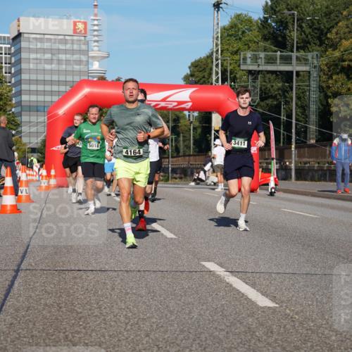 07.09.2025 - BARMER Alsterlauf Yannick Fuchs http://msf.ph/oto/8793482 07.09.2025 09:43:19 Laufen 42, 5018, 3411, 4164 meine-sportfotos.de