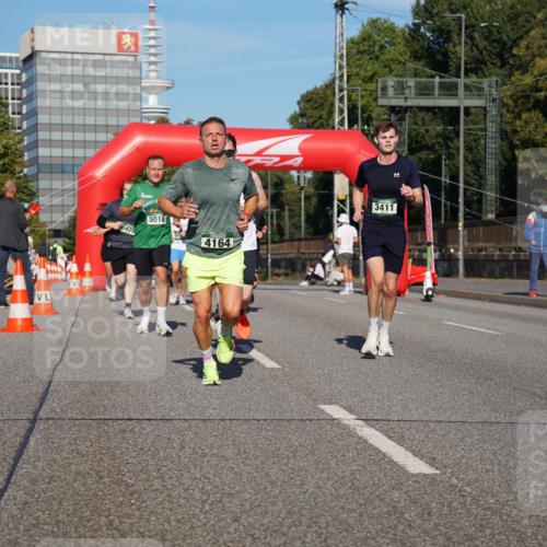07.09.2025 - BARMER Alsterlauf Yannick Fuchs http://msf.ph/oto/8793487 07.09.2025 09:43:19 Laufen 6425, 5018, 4164, 3411 meine-sportfotos.de